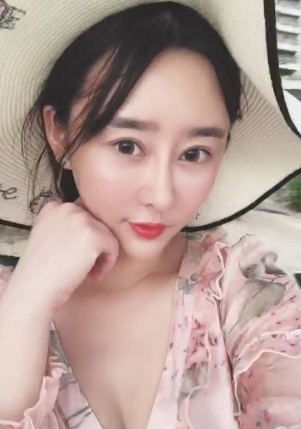 新加坡外围留学生