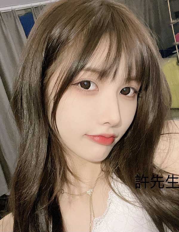 新加坡商务模特微信