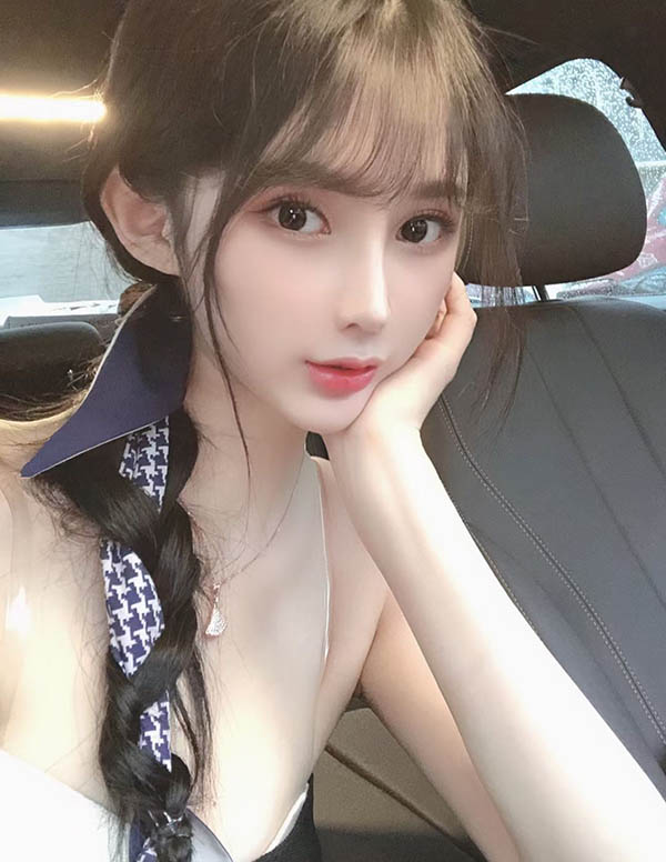 巴黎外围留学生